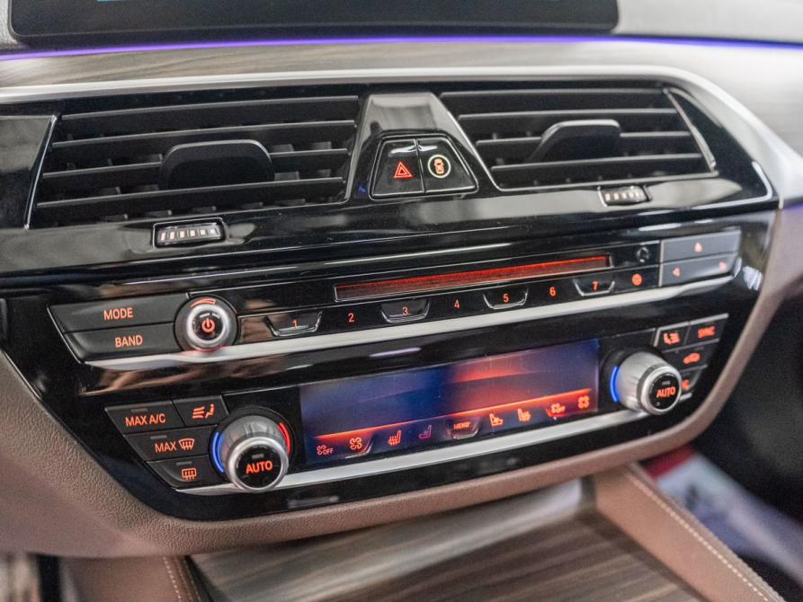 BMW 5 серии VII (G30/G31/G38) Красноярск  - изображение 16