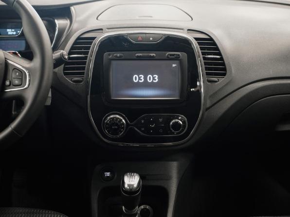 Renault Kaptur I с пробегом 2017 года, цена 1 650 000 рублей, 96613 км, внедорожник, Автокод Объявления