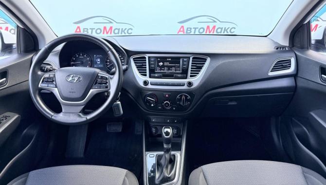 Hyundai Solaris II с пробегом 2020 года, цена 1 522 000 рублей, 95124 км, седан, Автокод Объявления