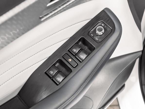 Haval F7 I Рестайлинг с пробегом 2023 года, цена 2 500 000 рублей, 22354 км, внедорожник, Автокод Объявления
