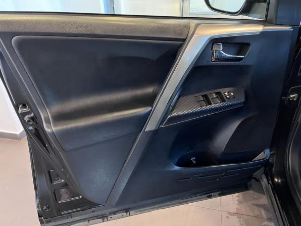 Toyota RAV4 IV (XA40) с пробегом 2015 года, цена 1 900 000 рублей, 240886 км, внедорожник, Автокод Объявления