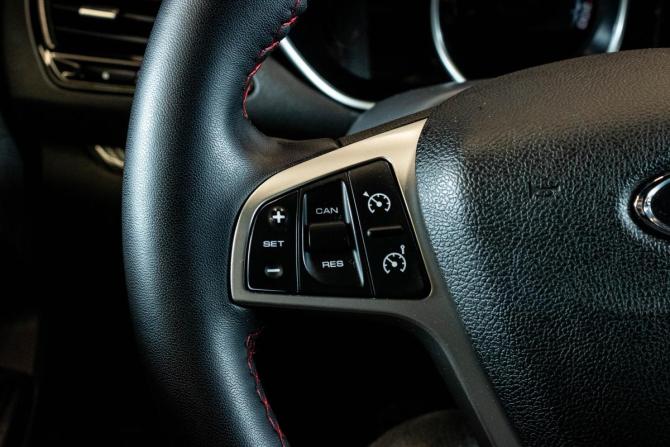 Lada (ВАЗ) Vesta I с пробегом 2019 года, цена 1 419 000 рублей, 74174 км, седан, Автокод Объявления