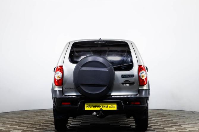 Chevrolet Niva I Рестайлинг с пробегом 2016 года, цена 749 000 рублей, 144258 км, внедорожник, Автокод Объявления