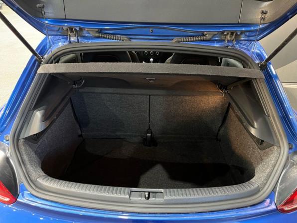 Volkswagen Scirocco III с пробегом 2013 года, цена 1 480 000 рублей, 175787 км, хэтчбек, Автокод Объявления
