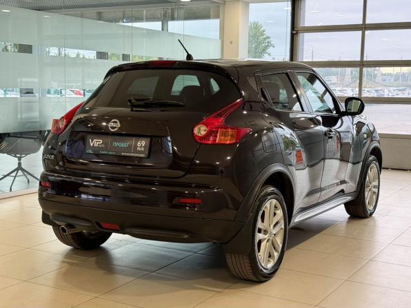 Nissan Juke I с пробегом 2013 года, цена 1 097 000 рублей, 118601 км, внедорожник, Автокод Объявления