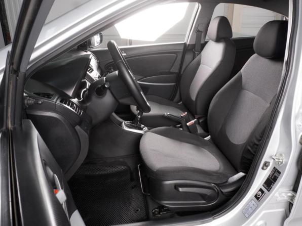 Hyundai Solaris I с пробегом 2012 года, цена 719 000 рублей, 219323 км, седан, Автокод Объявления
