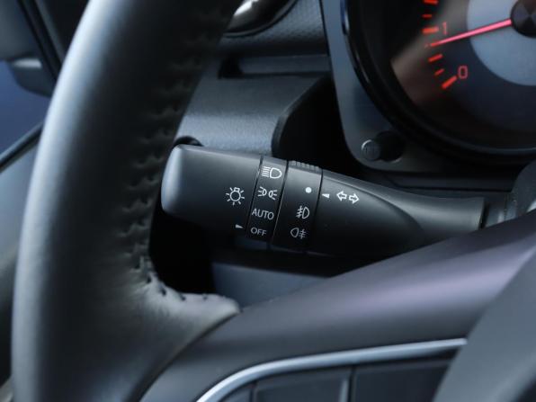 Suzuki Jimny IV с пробегом 2025 года, цена 3 750 000 рублей, 3402 км, внедорожник, Автокод Объявления