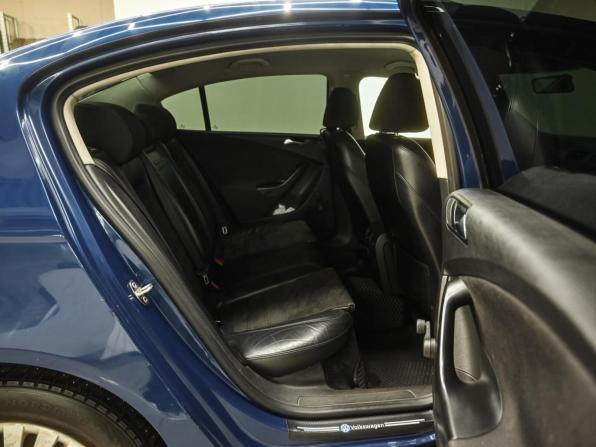 Volkswagen Passat B6 с пробегом 2007 года, цена 799 000 рублей, 277478 км, седан, Автокод Объявления
