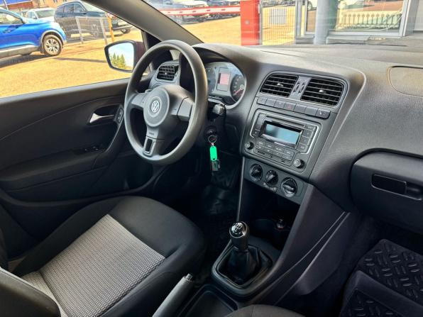 Volkswagen Polo V с пробегом 2014 года, цена 850 000 рублей, 54000 км, седан, Автокод Объявления