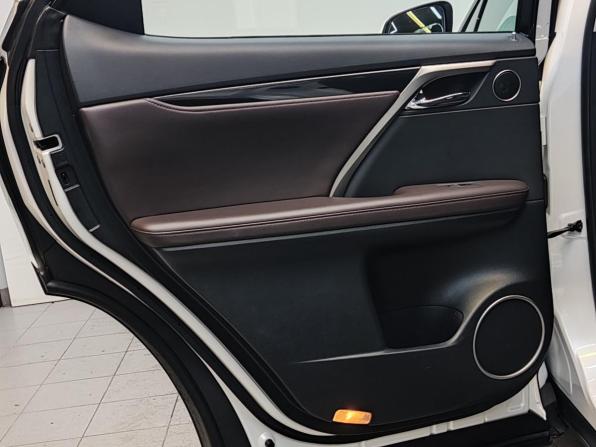 Lexus RX IV Рестайлинг с пробегом 2022 года, цена 5 600 000 рублей, 76705 км, внедорожник, Автокод Объявления