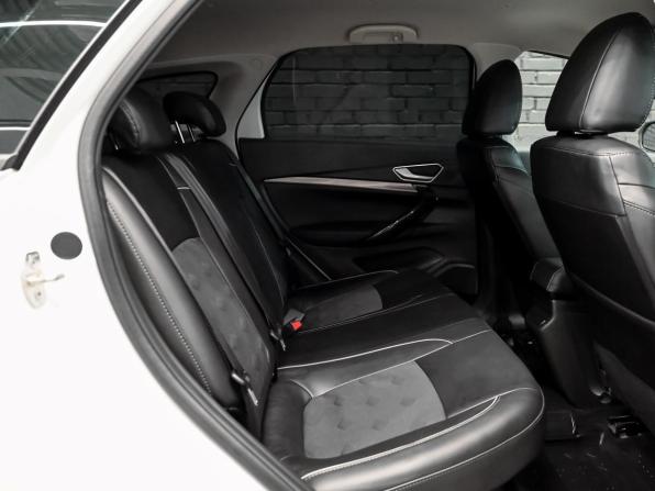 Lada (ВАЗ) Vesta I Рестайлинг (NG) с пробегом 2024 года, цена 1 500 000 рублей, 29021 км, универсал, Автокод Объявления
