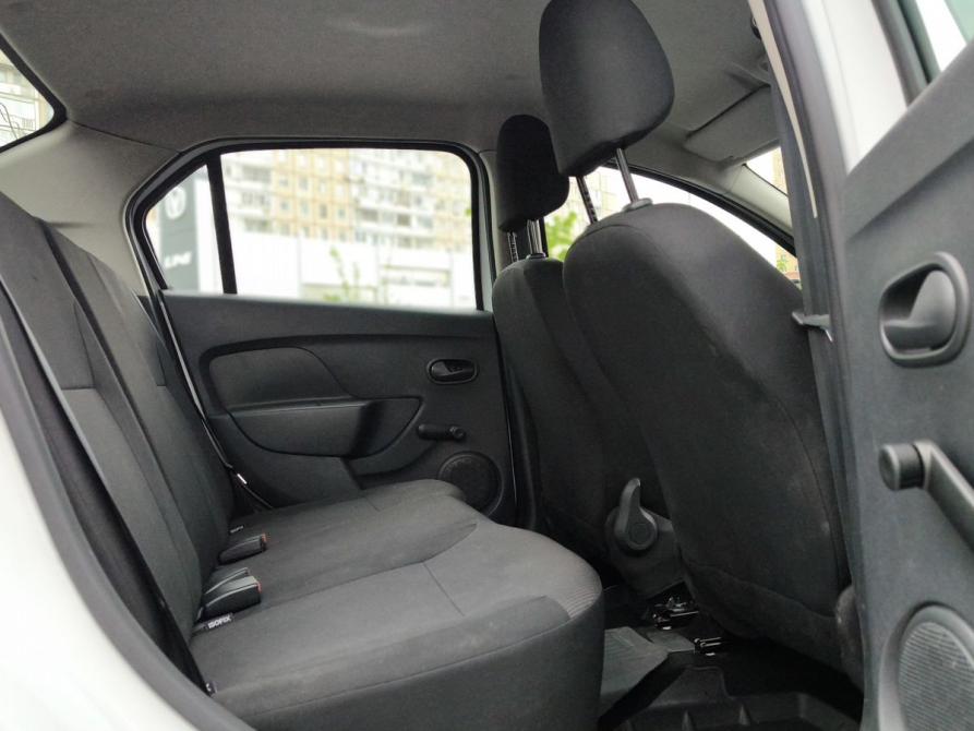 Renault Logan II Рестайлинг Санкт-Петербург  - изображение 9