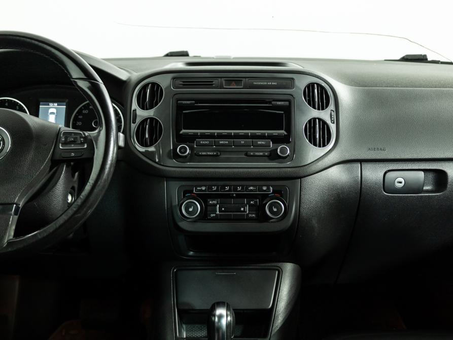 Volkswagen Tiguan I Рестайлинг Санкт-Петербург  - изображение 14
