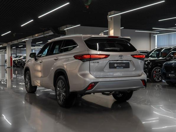 Toyota Highlander IV (XU70) с пробегом 2026 года, цена 6 000 000 рублей, 10 км, внедорожник, Автокод Объявления