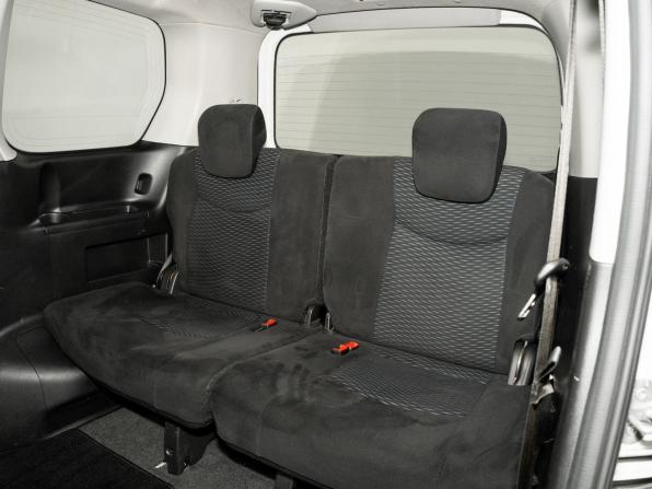 Nissan Serena IV (C26) с пробегом 2015 года, цена 1 299 500 рублей, 200399 км, минивэн, Автокод Объявления