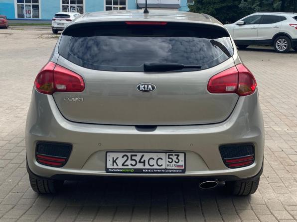Kia Ceed II Рестайлинг с пробегом 2016 года, цена 1 299 000 рублей, 137000 км, хэтчбек, Автокод Объявления