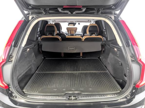 Volvo XC90 II с пробегом 2015 года, цена 2 690 000 рублей, 230000 км, внедорожник, Автокод Объявления