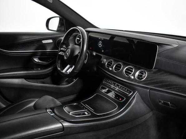 Mercedes-Benz E-Класс V (W213 S213 C238) Рестайлинг с пробегом 2021 года, цена 3 465 000 рублей, 242106 км, седан, Автокод Объявления