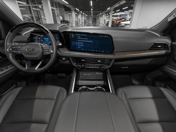 Chevrolet Tahoe V Рестайлинг с пробегом 2025 года, цена 13 400 000 рублей, 3291 км, внедорожник, Автокод Объявления