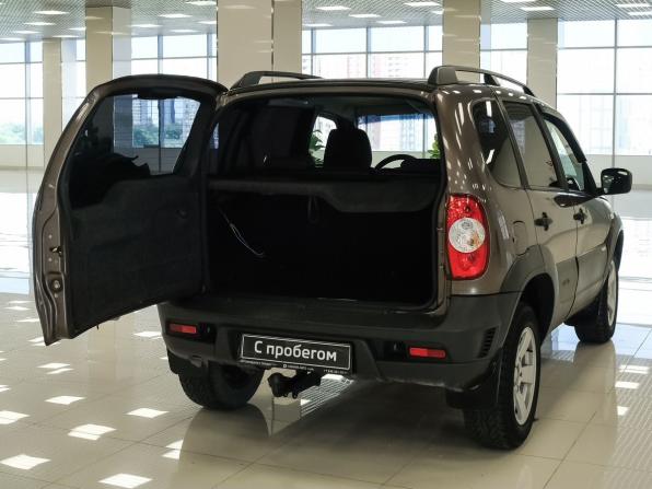 Chevrolet Niva I Рестайлинг с пробегом 2015 года, цена 535 000 рублей, 125046 км, внедорожник, Автокод Объявления