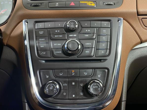 Opel Mokka I с пробегом 2013 года, цена 1 239 000 рублей, 138049 км, внедорожник, Автокод Объявления
