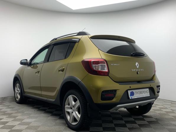Renault Sandero II с пробегом 2016 года, цена 889 000 рублей, 131278 км, хэтчбек, Автокод Объявления