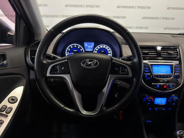 Hyundai Solaris I с пробегом 2011 года, цена 699 000 рублей, 216407 км, хэтчбек, Автокод Объявления