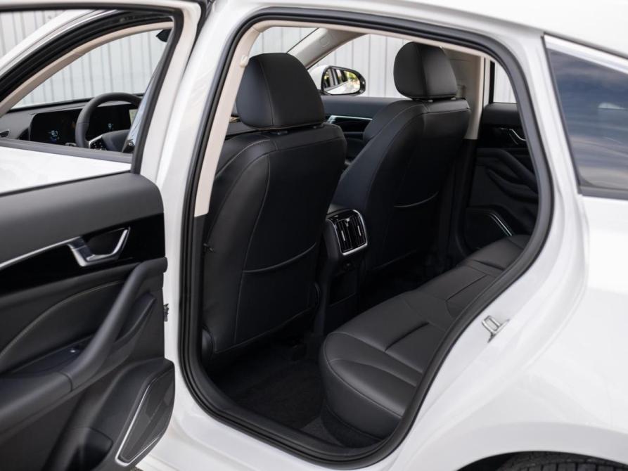 FAW Bestune B70 I Рестайлинг Сочи  - изображение 13