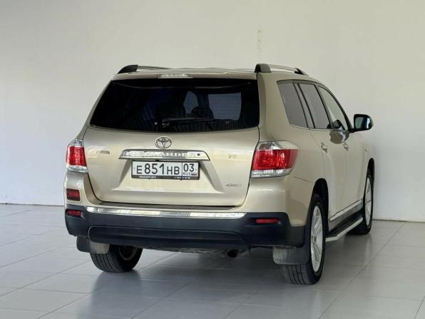 Toyota Highlander II (XU40) Рестайлинг с пробегом 2011 года, цена 1 370 000 рублей, 140000 км, внедорожник, Автокод Объявления