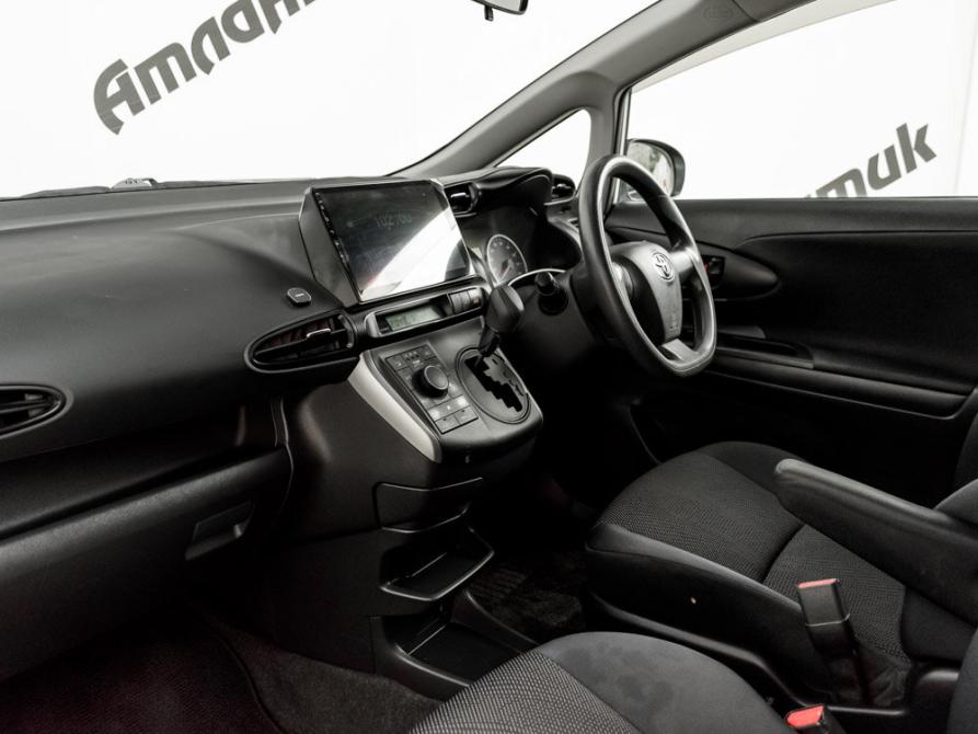 Toyota Wish II Рестайлинг Екатеринбург  - изображение 12