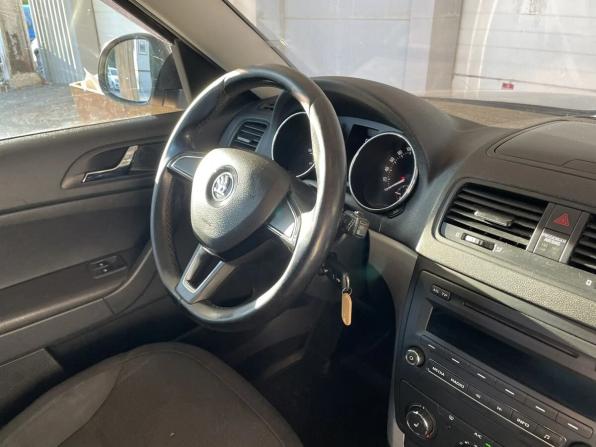 Skoda Yeti I Рестайлинг с пробегом 2014 года, цена 785 000 рублей, 274575 км, внедорожник, Автокод Объявления