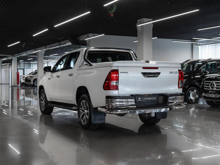 Toyota Hilux VIII Москва  - изображение 5