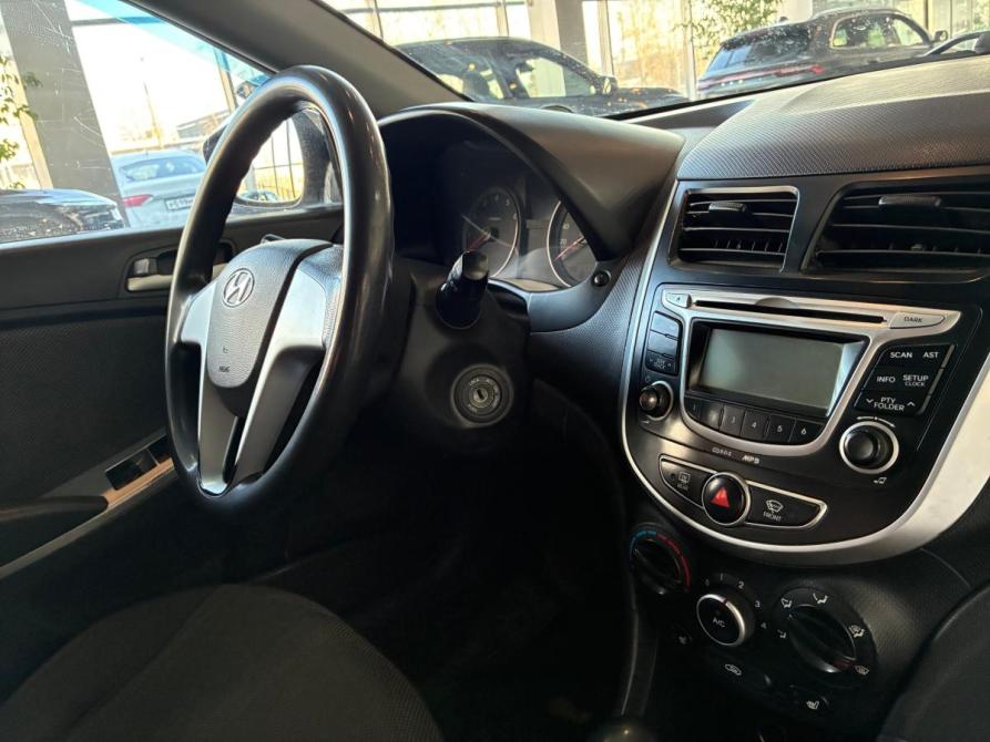 Hyundai Solaris I Новосибирск  - изображение 12