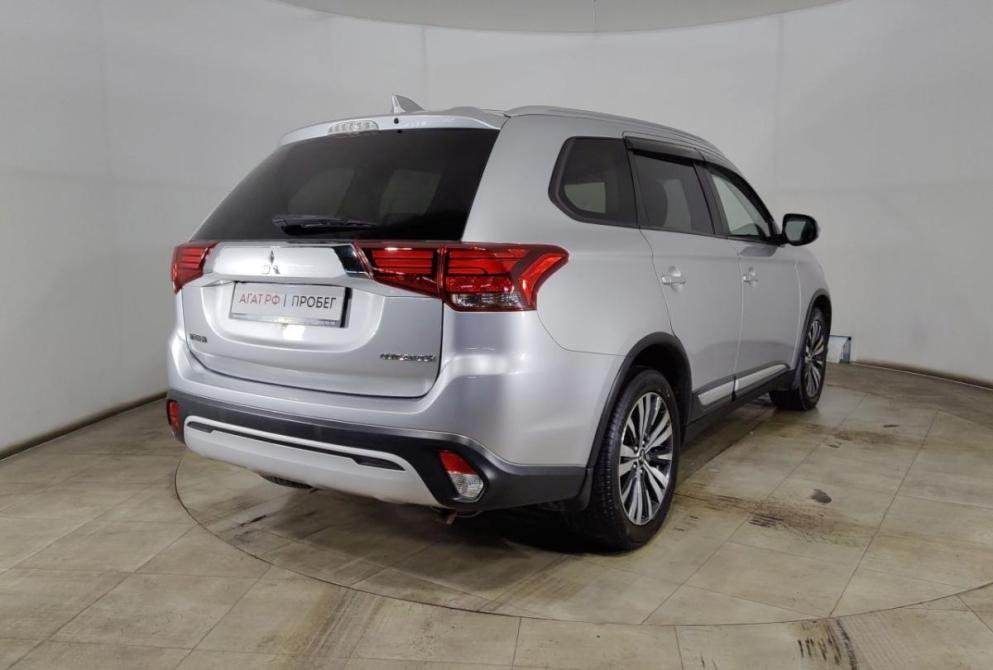 Mitsubishi Outlander III Рестайлинг 2 Волгоград  - изображение 7