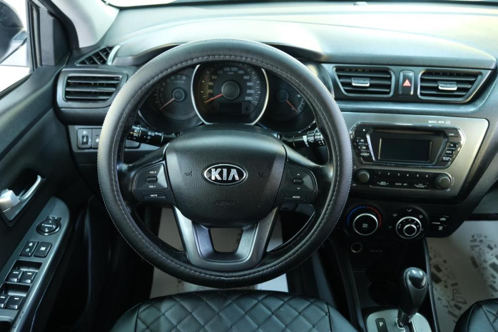 Kia Rio III Омск  - изображение 12