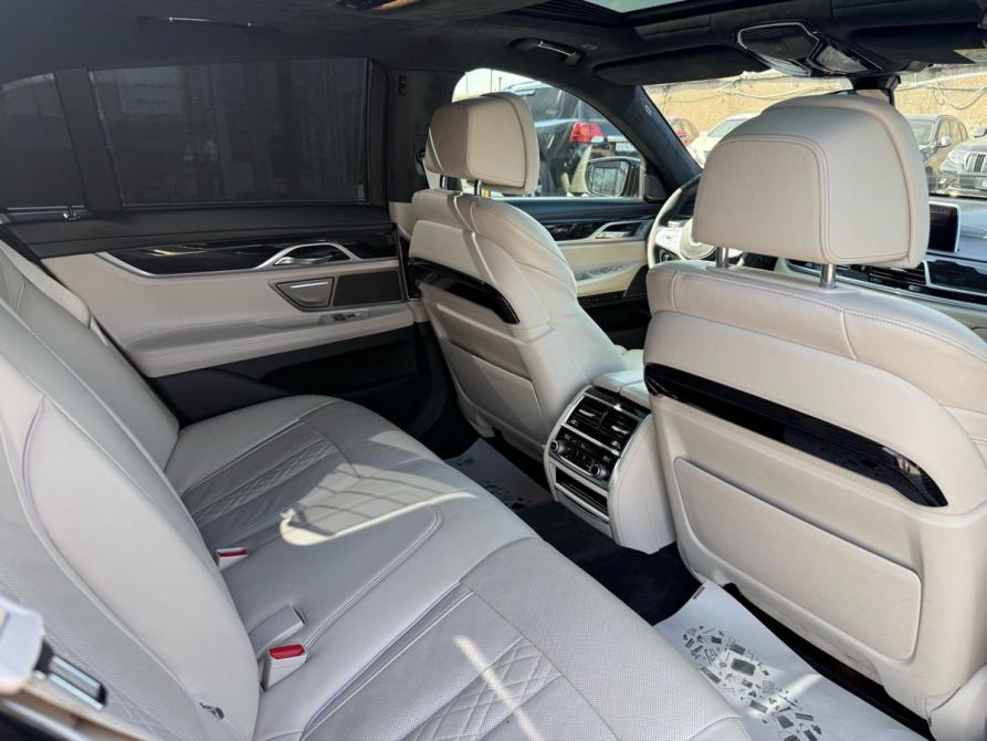 BMW 7 серии VI (G11/G12) Рестайлинг Пермь  - изображение 17