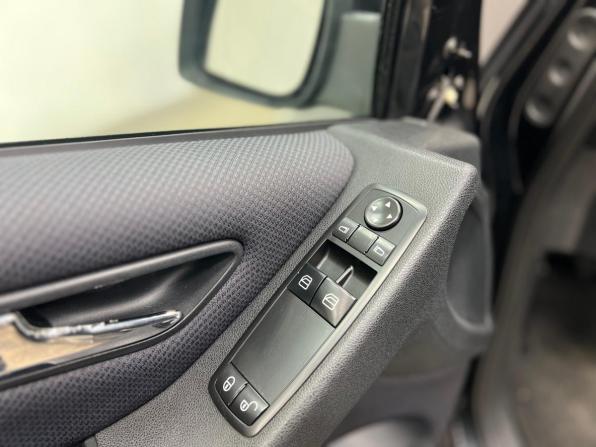 Mercedes-Benz A-Класс II (W169) Рестайлинг с пробегом 2010 года, цена 685 000 рублей, 226207 км, хэтчбек, Автокод Объявления