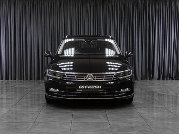 Volkswagen Passat B8 с пробегом 2015 года, цена 1 879 000 рублей, 59841 км, универсал, Автокод Объявления