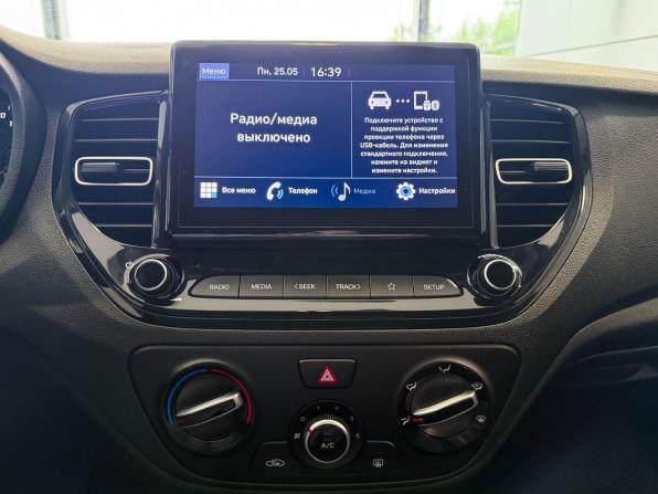 Hyundai Solaris II Рестайлинг с пробегом 2022 года, цена 1 375 000 рублей, 140186 км, седан, Автокод Объявления