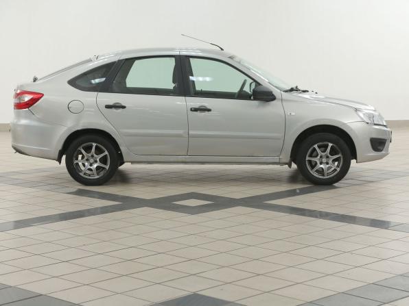 Lada (ВАЗ) Granta I с пробегом 2018 года, цена 399 000 рублей, 87000 км, лифтбек, Автокод Объявления