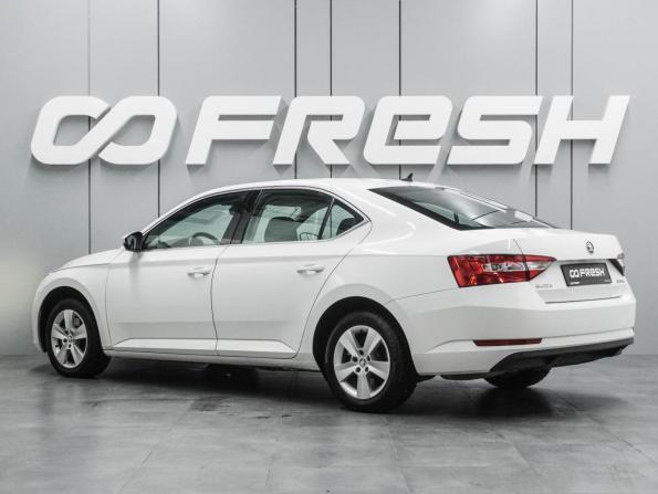 Skoda Superb III с пробегом 2016 года, цена 1 999 000 рублей, 135240 км, лифтбек, Автокод Объявления