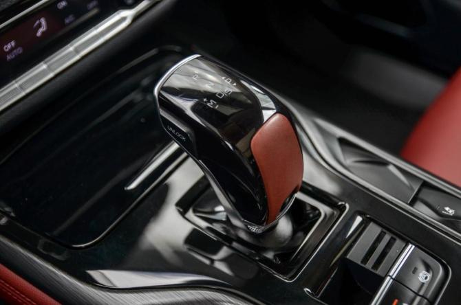 FAW Bestune T77 I с пробегом 2023 года, цена 2 025 000 рублей, 42179 км, внедорожник, Автокод Объявления