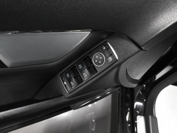 Mercedes-Benz C-Класс III (W204) с пробегом 2010 года, цена 925 000 рублей, 328466 км, седан, Автокод Объявления
