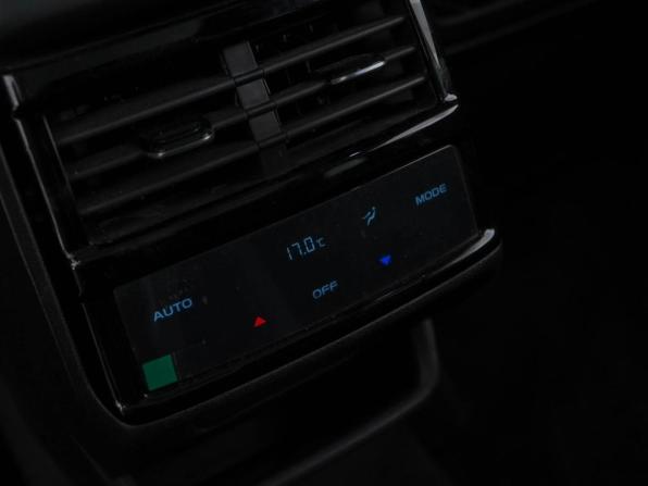 Geely Monjaro I с пробегом 2023 года, цена 3 049 977 рублей, 62724 км, внедорожник, Автокод Объявления