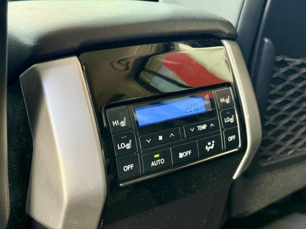 Toyota Land Cruiser Prado 150 Series Рестайлинг 3 с пробегом 2021 года, цена 6 287 000 рублей, 133440 км, внедорожник, Автокод Объявления