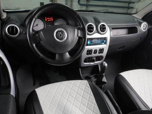 Renault Sandero I с пробегом 2011 года, цена 599 000 рублей, 189048 км, хэтчбек, Автокод Объявления