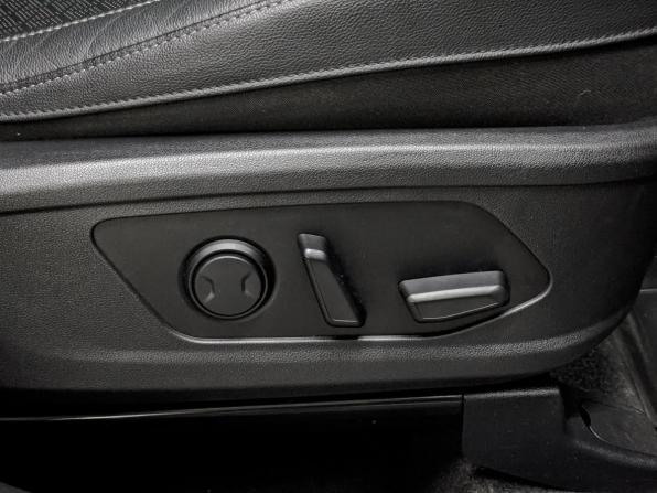 Kia Sorento IV с пробегом 2022 года, цена 3 655 000 рублей, 102450 км, внедорожник, Автокод Объявления