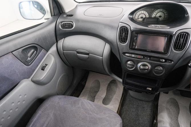 Toyota FunCargo с пробегом 2001 года, цена 429 000 рублей, 420000 км, компактвэн, Автокод Объявления