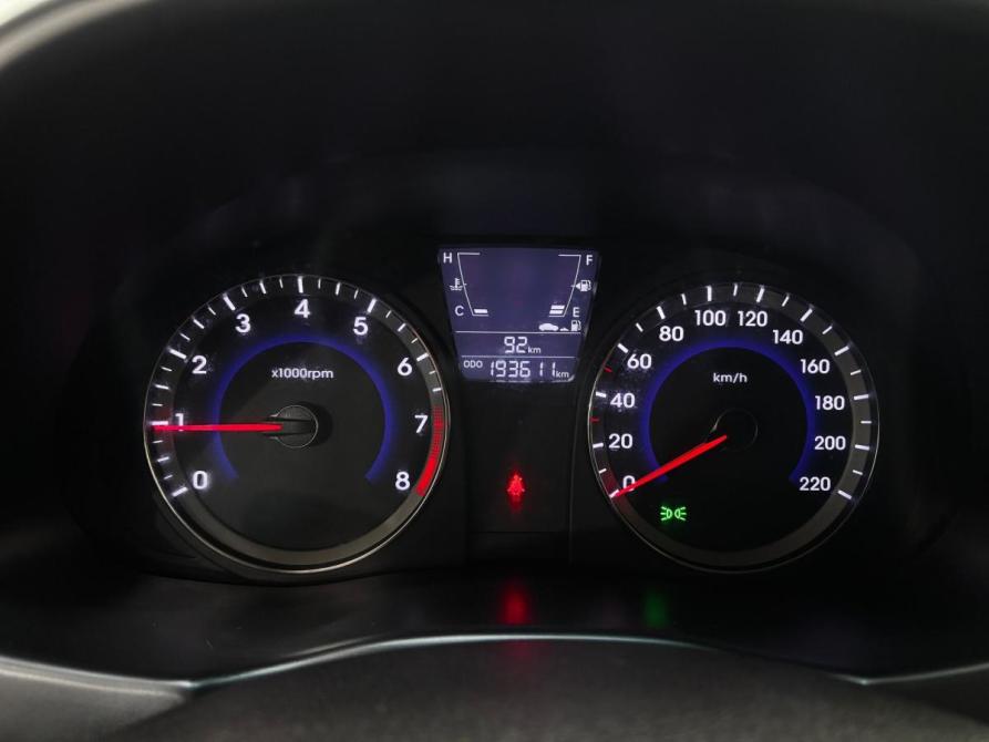 Hyundai Solaris I Альметьевск  - изображение 16