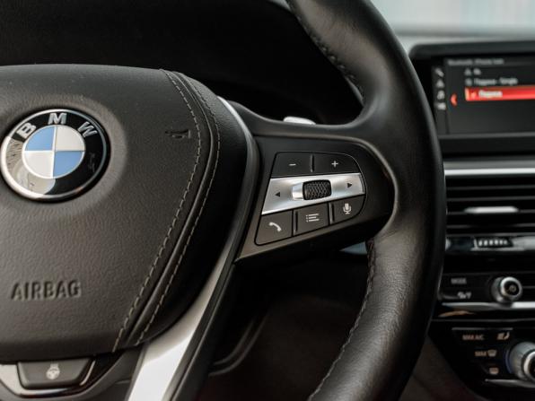 BMW 5 серии VII (G30/G31/G38) с пробегом 2018 года, цена 2 800 000 рублей, 183047 км, седан, Автокод Объявления
